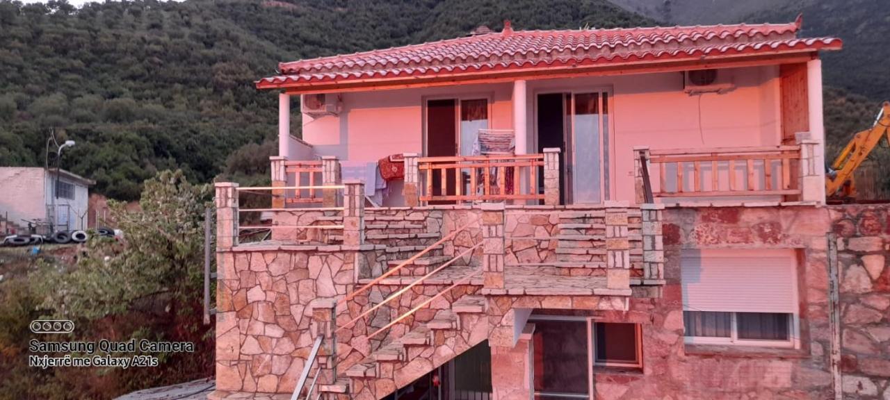 Xuxi Apartments Lukovë エクステリア 写真
