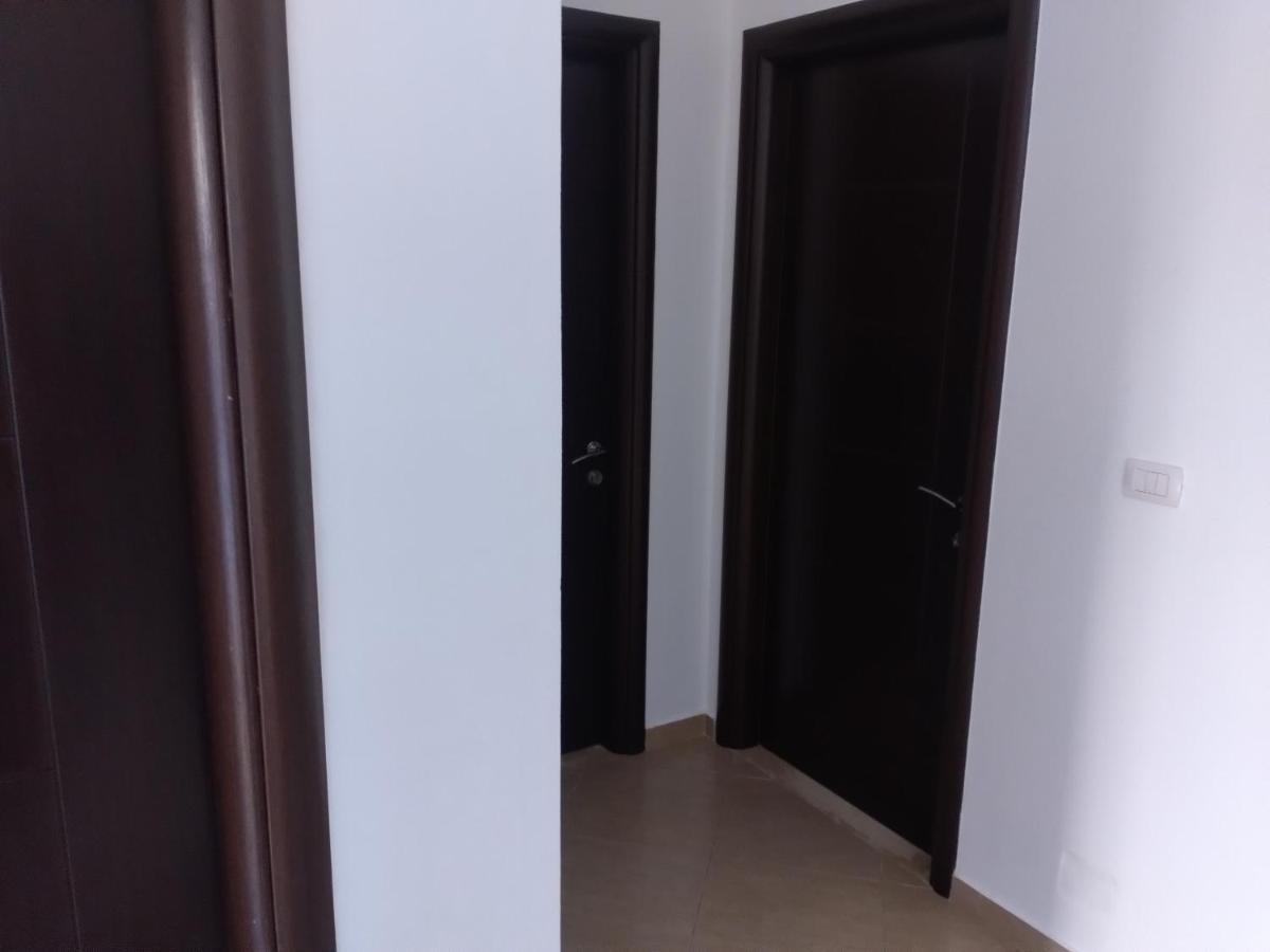 Xuxi Apartments Lukovë エクステリア 写真