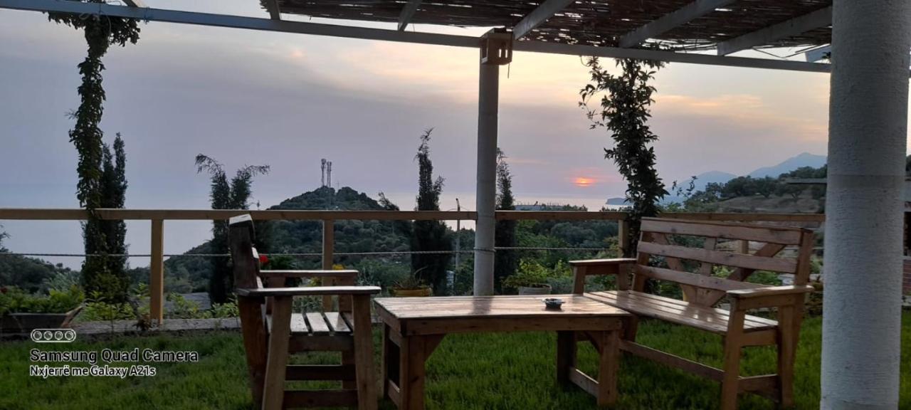 Xuxi Apartments Lukovë エクステリア 写真