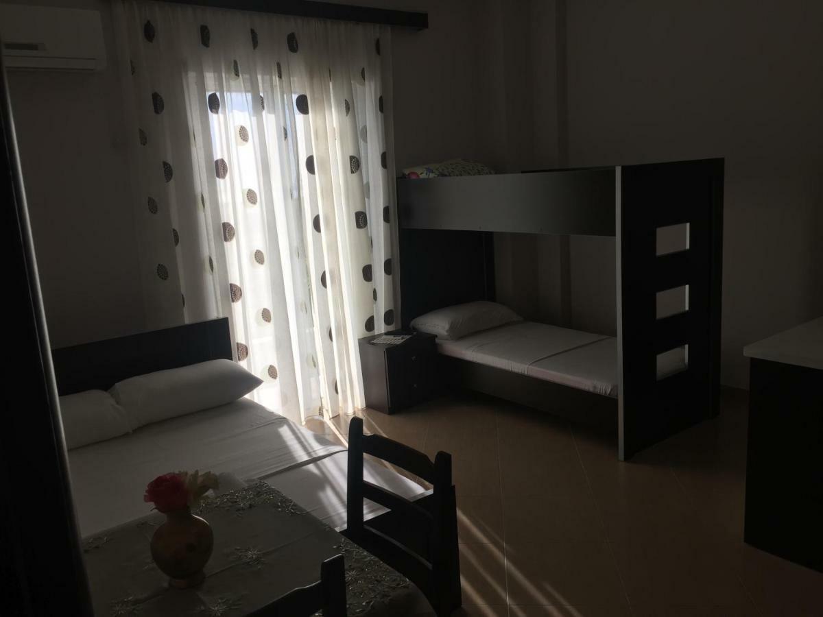 Xuxi Apartments Lukovë エクステリア 写真