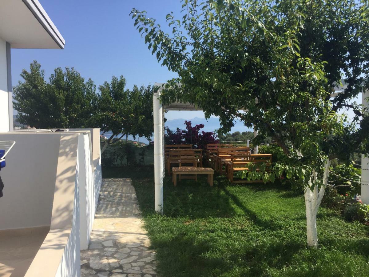Xuxi Apartments Lukovë エクステリア 写真