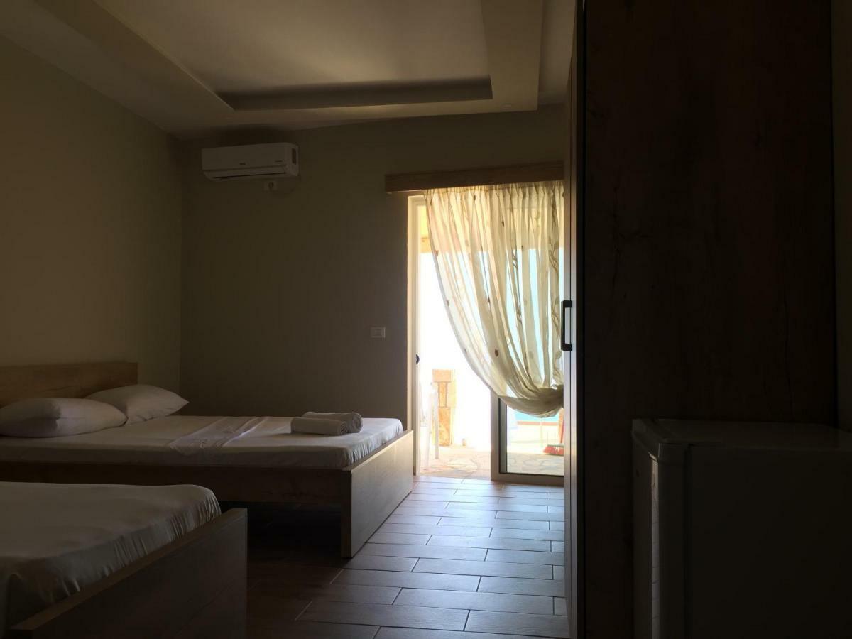 Xuxi Apartments Lukovë エクステリア 写真