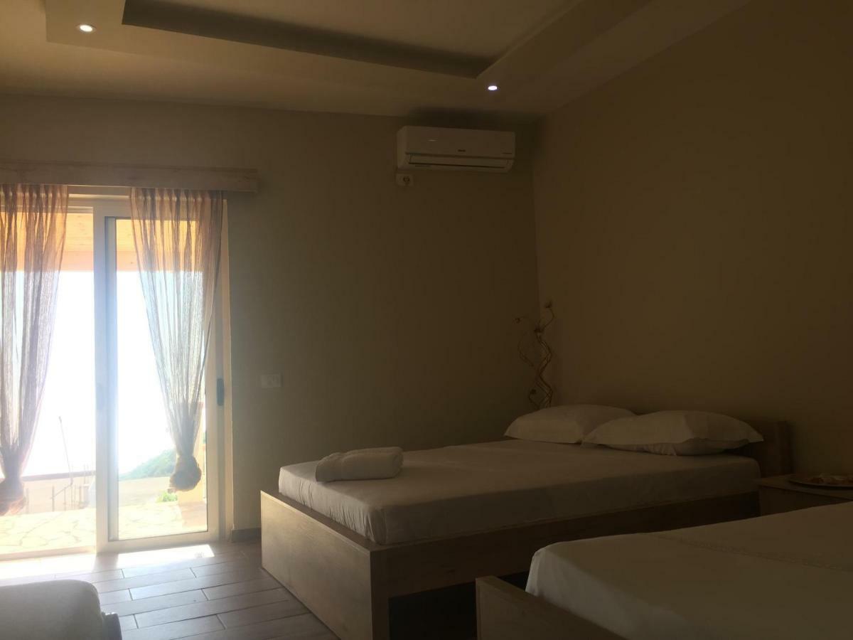 Xuxi Apartments Lukovë エクステリア 写真